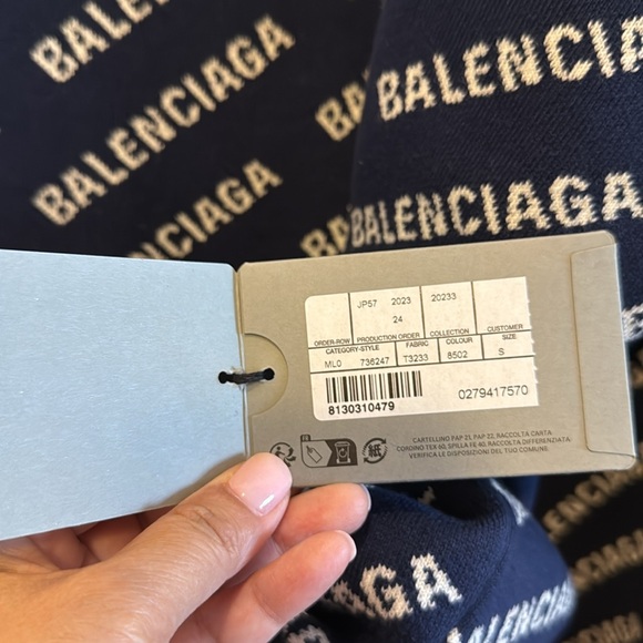 ❌SOLD❌ Balenciaga Mirror Mini Allover Logo Knit Jacquard Sweater Blue, NWT - Picture 3 of 5